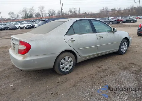 2004 Toyota Camry Le from USA, damaged, VIN 4T1BE32K04U889113